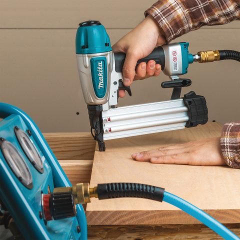 Pneimo naglotājs AF506 15-50mm Makita