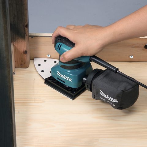 Vibro slīpmašīna BO4565K 220V MAKITA