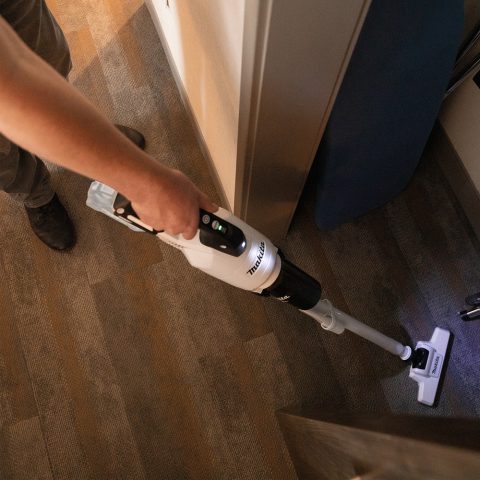 Putekļsūcējs XGT 40V BL Ciklons Makita CL003GZ04 melns