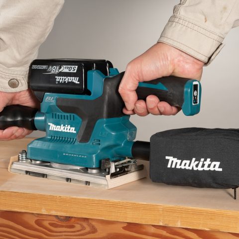 LXT®Akumulatora Orbitālā slīpmašīna DBO381ZU 18V Makita
