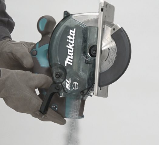 LXT®Akumulatora Ripzāģis metālam DCS553Z 18V MAKITA