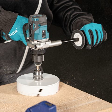 Akumulatora urbjmašīna/skrūvgriezis BL 18V LXT 130Nm (2x5Ah DC18RC) Makita DDF492RTJ
