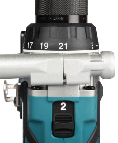 Akumulatora urbjmašīna/skrūvgriezis BL 18V LXT 130Nm (2x5Ah DC18RC) Makita DDF492RTJ