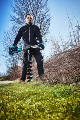 Akumulatora zemes urbjmašīna DDG460ZX7 2x18V Makita LXT