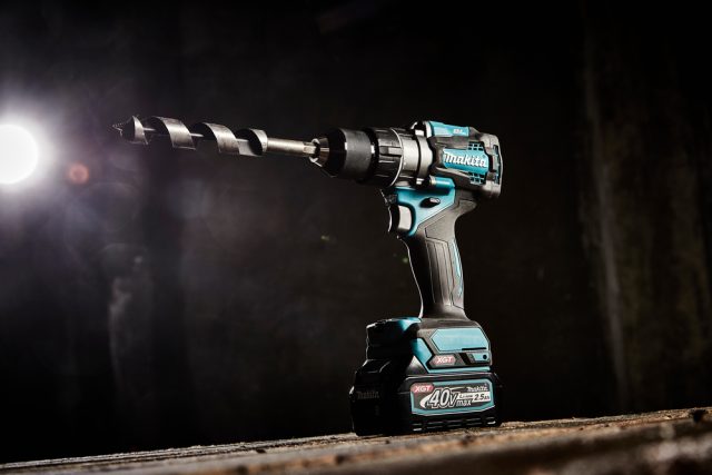 Akumulatora urbjmašīna/skrūvgriezis XGT® DF001GM201 40V Makita