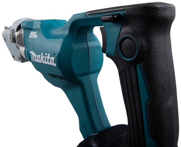 Akumulatora metāla šķēres DJS200Z 18V MAKITA