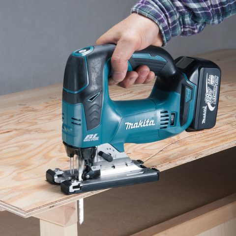 LXT®Akumulatora figūrzāģis DJV182Z 18V Makita