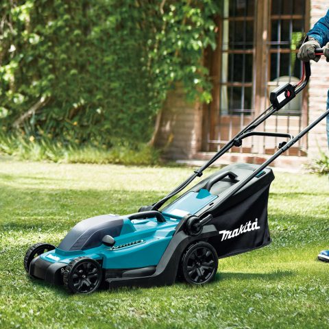 LXT®Akumulatora pļaujmašīna DLM330Z 18V Makita