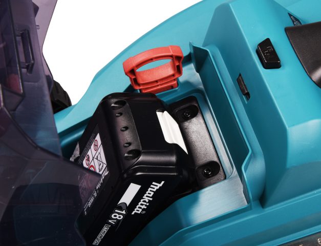 LXT®Akumulatora pļaujmašīna DLM330Z 18V Makita