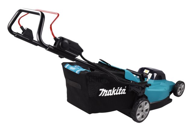Akumulatora mauriņa pļaujmašīna DLM480CT2 18V Makita