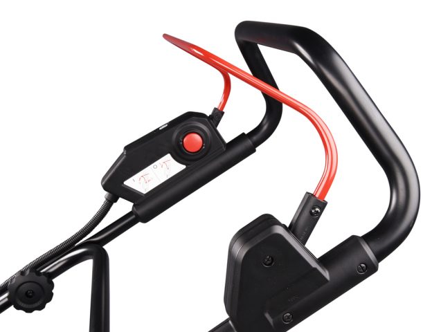 Akumulatora mauriņa pļaujmašīna DLM480Z 18V Makita LXT