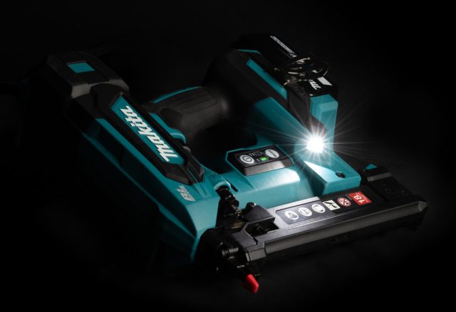 Akumulatora skavotājs LXT® DST630ZJ 18V Makita