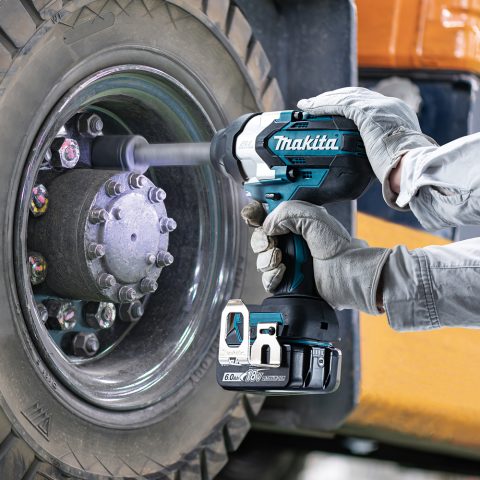 LXT Akumulatora trieciena uzgriežņu atslēga  DTW1005Z 18V Makita