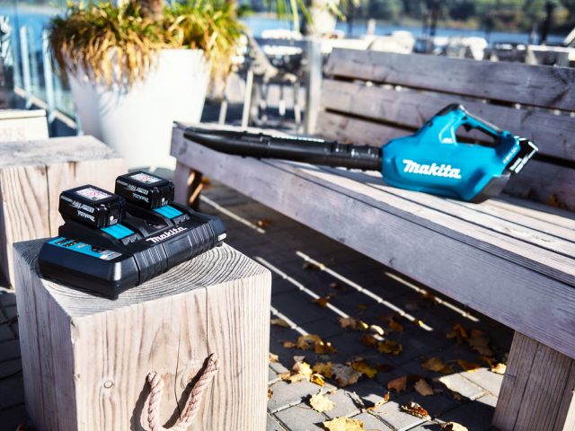 Akumulatora Gaisa pūtējs LXT DUB362PT4 2x18V Makita (4×5,0Ah+dubultais lādētājs)