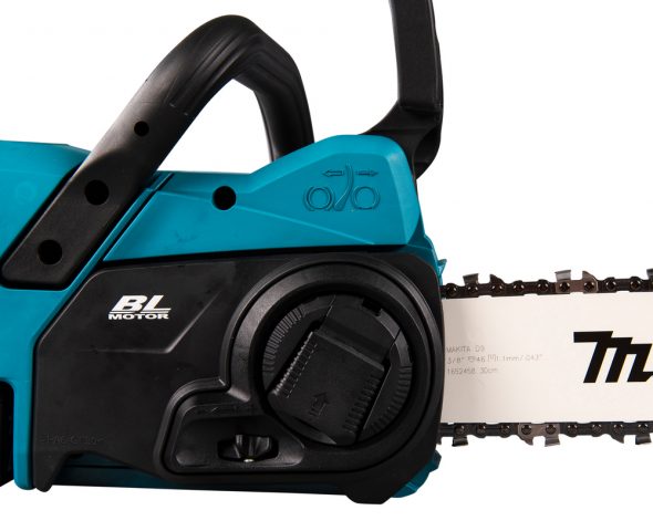 Akumulatora ķēdes zāģis LXT® DUC307RT 18V Makita