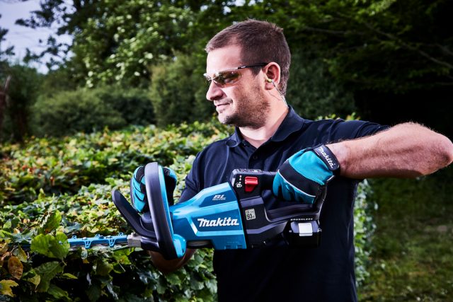 LXT® Akumulatora dzīvžogu šķēres DUH601Z 18V Makita