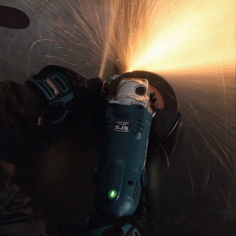 Leņķa slīpmašīna GA6021CF01 elektriskā MAKITA