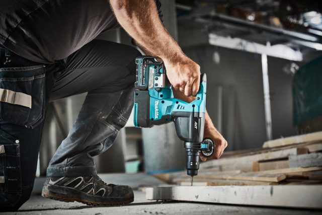 Akumulatora perforators XGT ® HR002GZ 40V MAKITA