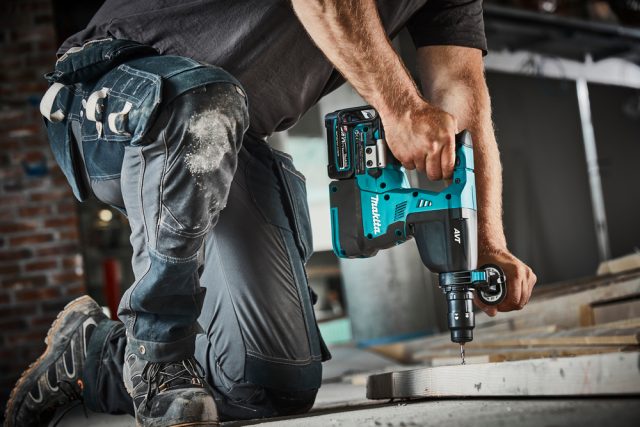 Akumulatora perforators XGT ® HR002GZ 40V MAKITA