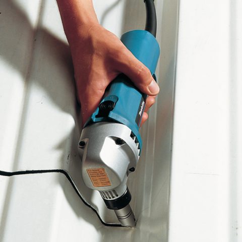 Izciršanas mašīna JN1601 220V MAKITA