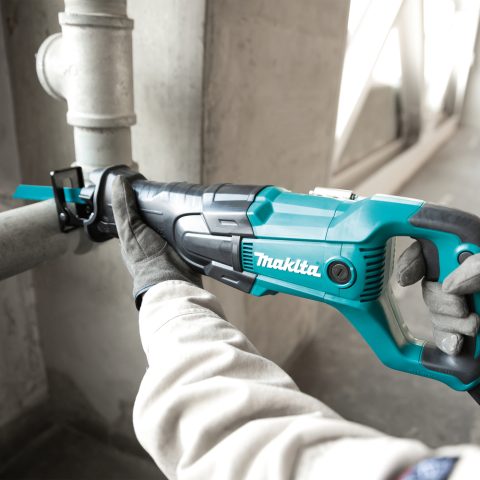 Zobenzāģis JR3061T 220V 1250W MAKITA koferī