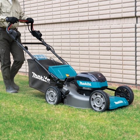 Akumulatora mauriņa pļaujmašīna XGT® LM001GT202 40V Makita