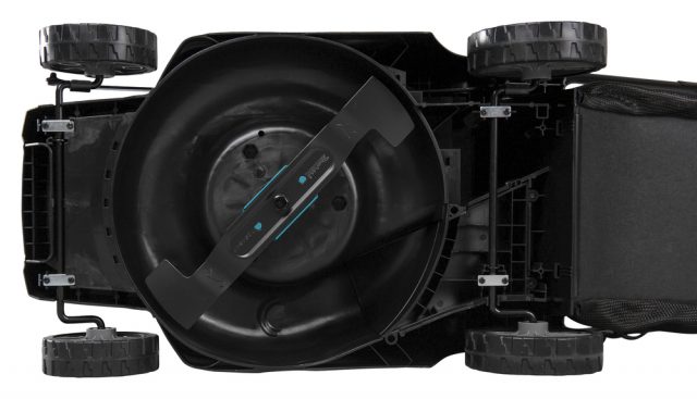 Akumulatora mauriņa pļaujmašīna XGT 40V 38cm (4Ah+ DC40RC) Makita LM003GM103