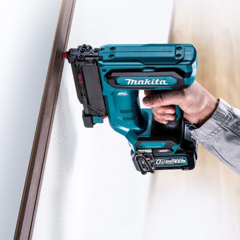 XGT®Apdares naglotājs PT001GZ 40V Makita