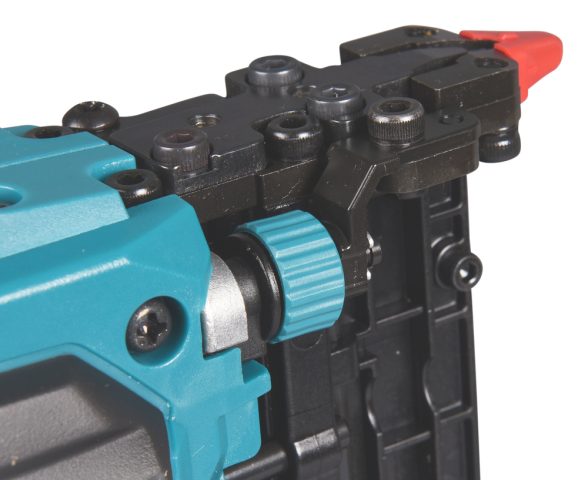 XGT®Apdares naglotājs PT001GZ 40V Makita