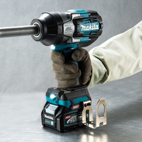 XGT Akumulatora trieciena uzgriežņu atslēga  TW011GZ 40V Makita