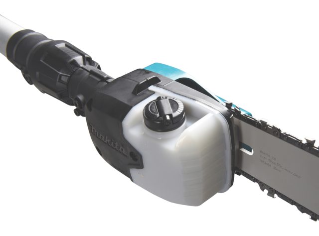 XGT®Akumulatora ķēdes zāģis ar teleskopisko kātu UA004GM101 40V Makita