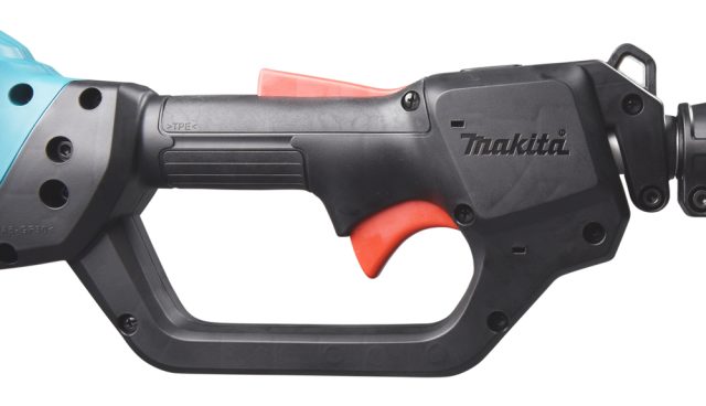 XGT®Akumulatora ķēdes zāģis ar teleskopisko kātu UA004GZ 40V Makita