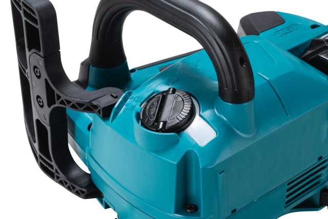 XGT®Akumulatora ķēdes zāģis UC004GZ 40V 35cm sliede Makita