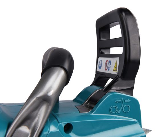 XGT ®Akumulatora ķēdes zāģis UC011GT101 40V Makita