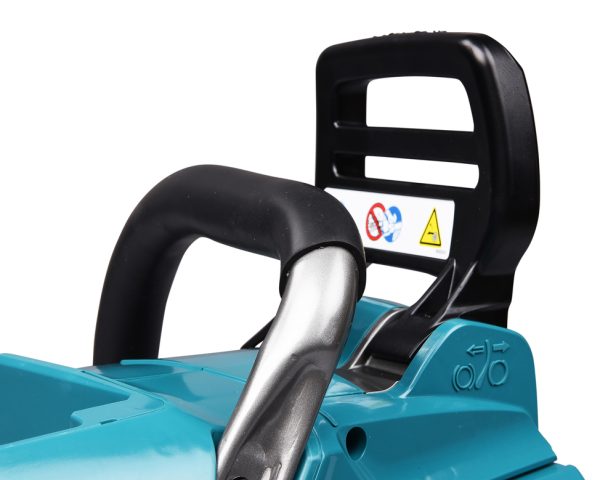 XGT ® Akumulatora ķēdes zāģis UC014GZ 40V Makita
