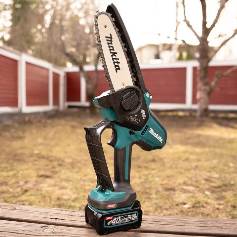 Ķēdes zāģis atzarošanai XGT® UC029GZ 40V Makita