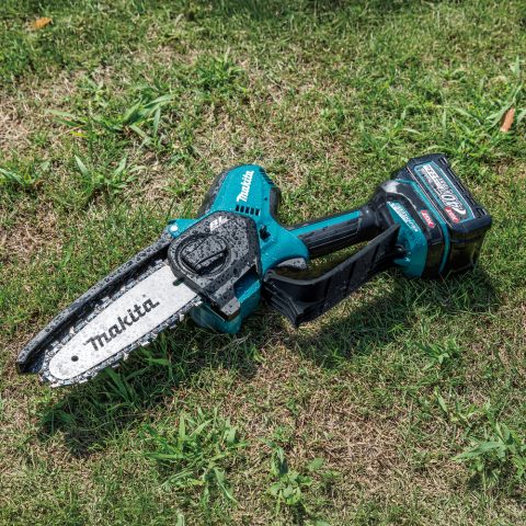 Ķēdes zāģis atzarošanai XGT® UC029GZ 40V Makita