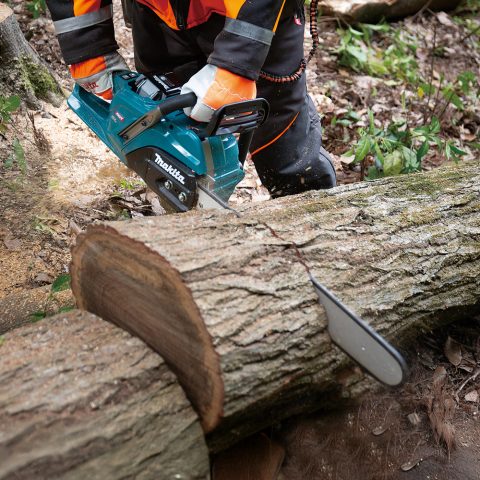 Ķēdes zāģis XGT® UC030GZ01 40V  Makita