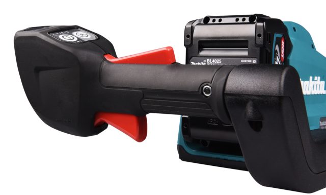 Akumulatora dzīvžogu šķēres XGT ® UH014GZ 40V Makita