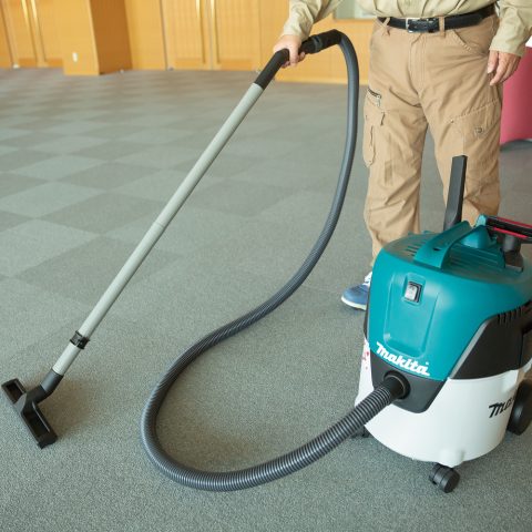 Putekļu sūcējs VC2000L 220V MAKITA